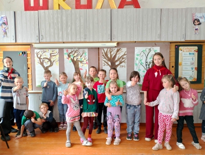 4 июня в ЛДП " Сибирячок" при МКОУ "Лермонтовская СОШ" прошёл День экологии.